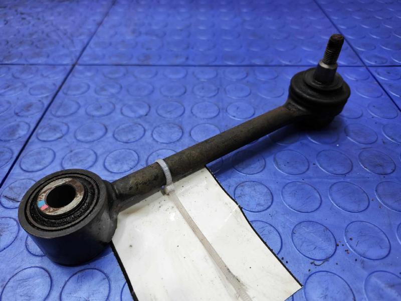 2015 Hyundai Santa Fe Lower Control Arm Rr
