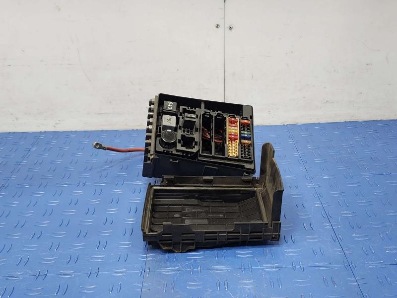 2012 Audi TT Engine Fuse Box