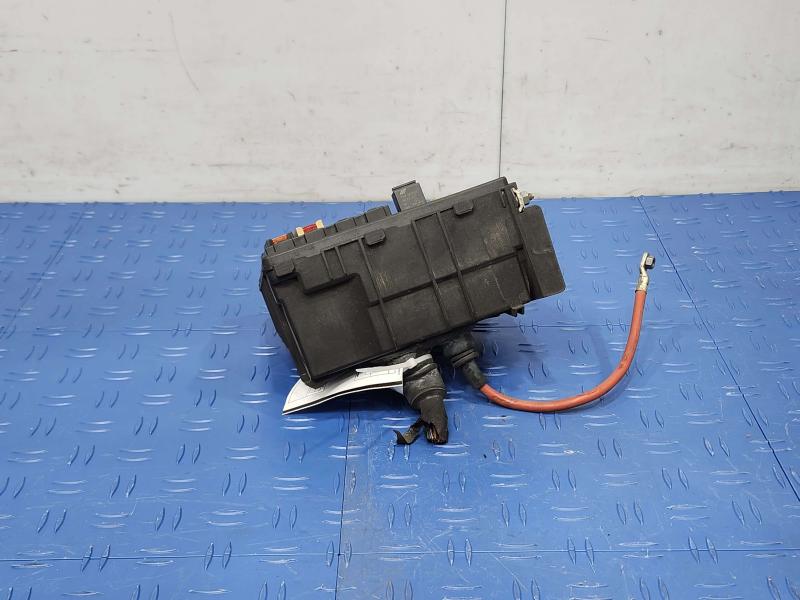 2012 Audi TT Engine Fuse Box