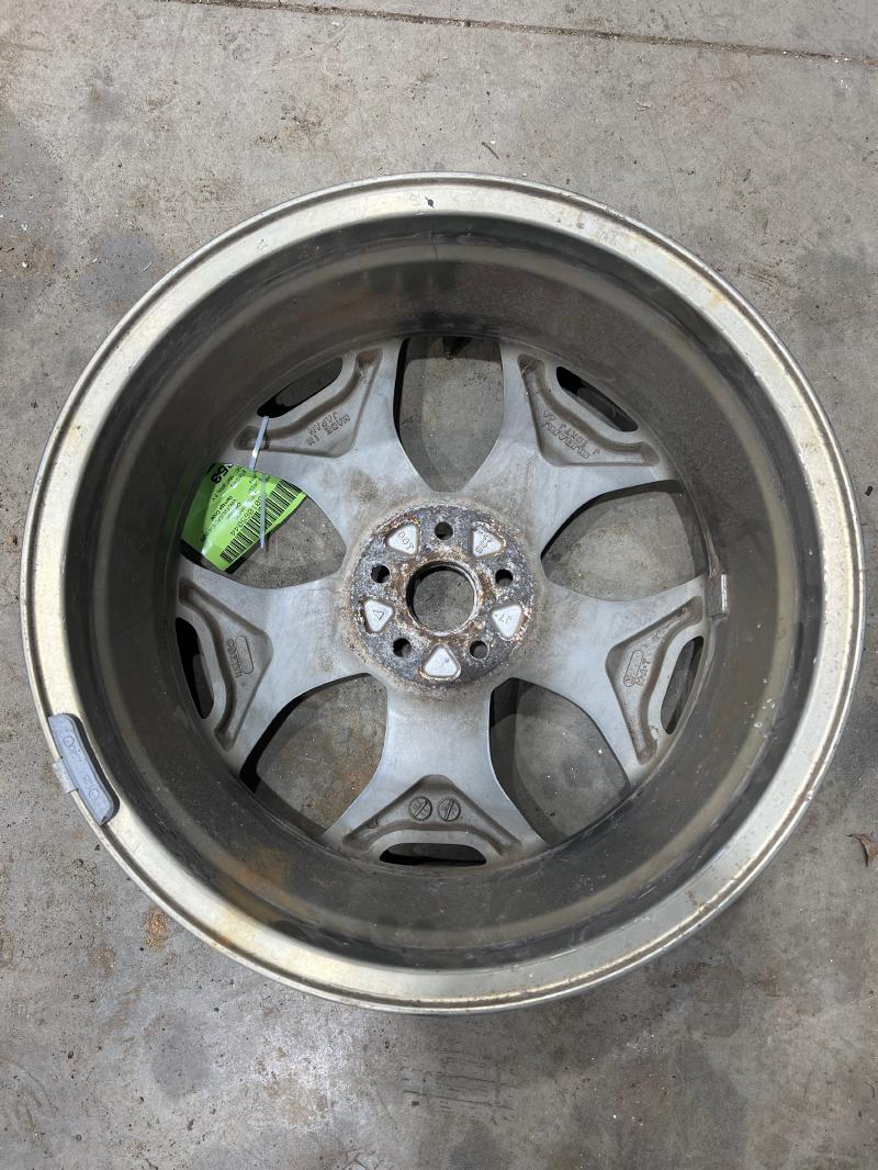 2014 Subaru Forester Wheel