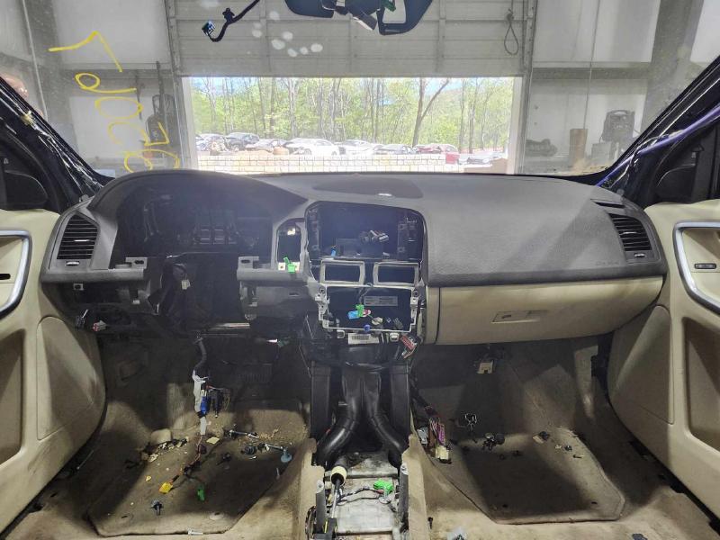 2012 Volvo XC60 Dash Panel