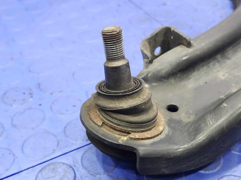 2012 Hyundai Veloster Lower Control Arm Front