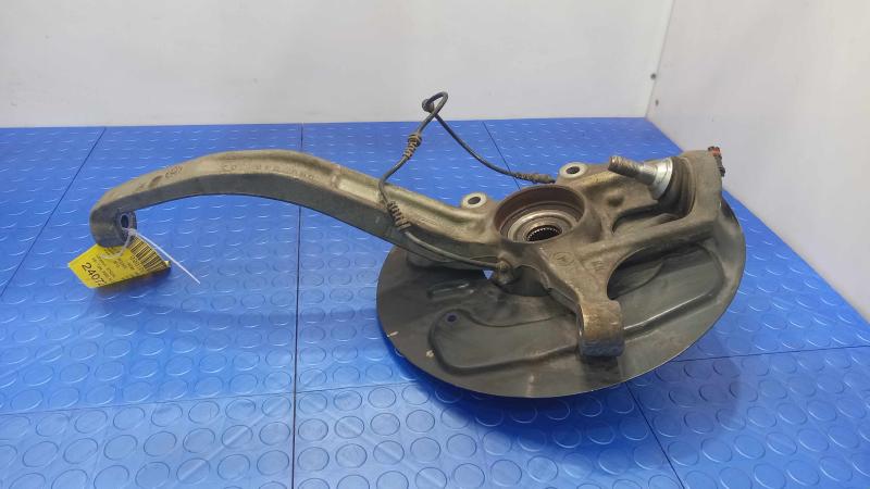 2012 Mercedes R-Class Spindle Knuckle Front