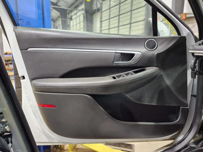 2021 Hyundai Sonata Front Door Trim Panel