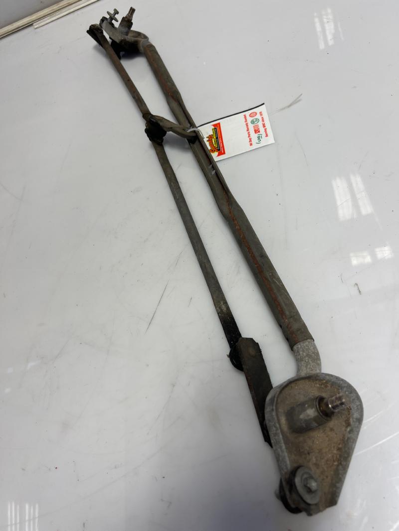2008 Dodge Charger Wiper Trans. Linkage