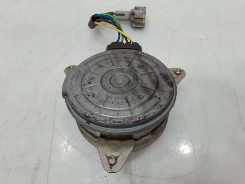 2015 - 2019 Nissan Sentra Engine Cooling Fan Motor OEM