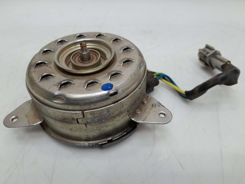 2015 - 2019 Nissan Sentra Engine Cooling Fan Motor OEM