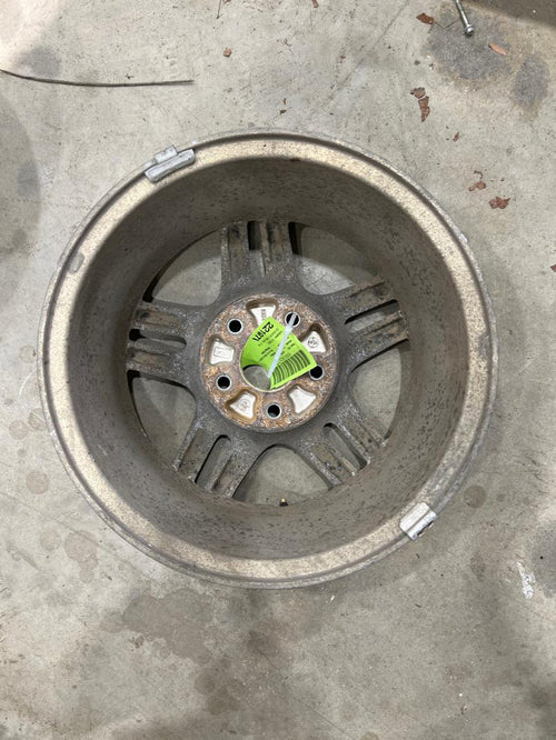 1999 Honda CR-V Wheel