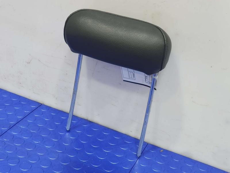 2004 Ford Explorer Headrest