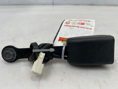 2014 Nissan Versa Front Seat Belt