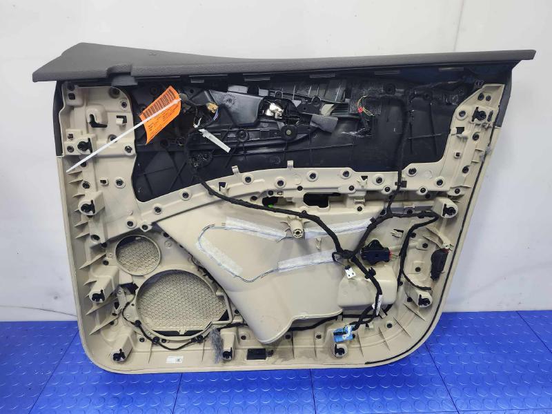 2017 Audi Q7 Front Door Trim Panel