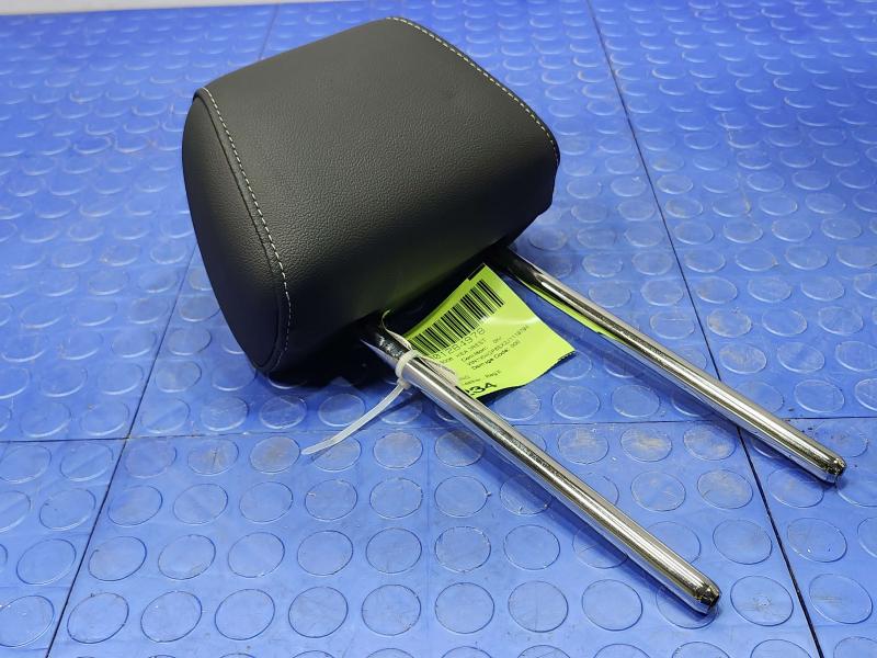 2018 Buick Regal Headrest