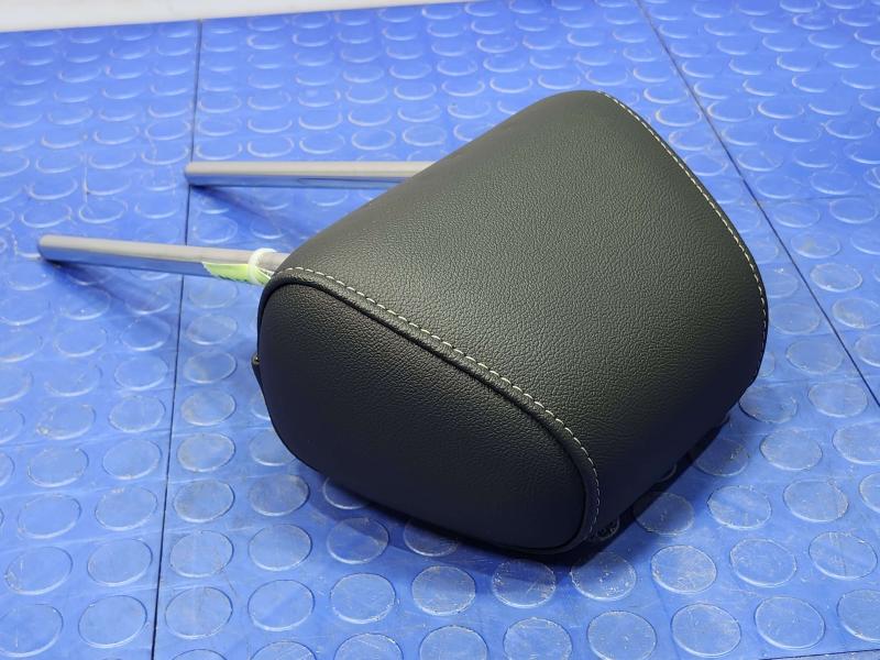 2018 Buick Regal Headrest