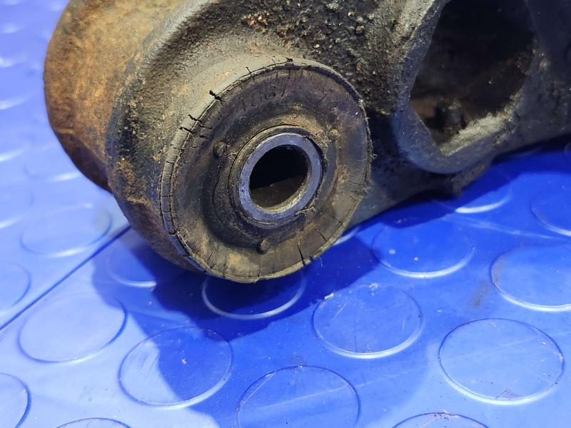1997 Dodge Dakota Lower Control Arm Front