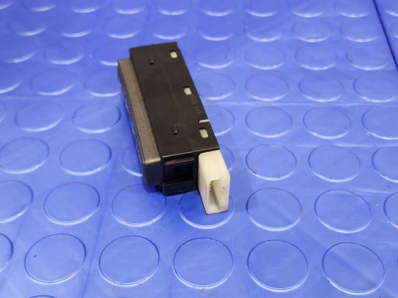 2008 Lexus LS 460 Door Switch Front