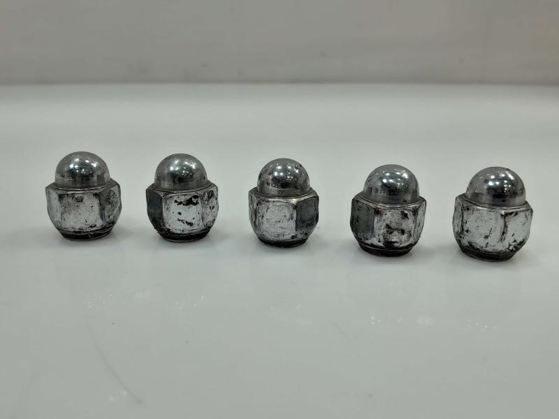 2017 Subaru Legacy Lug Nuts