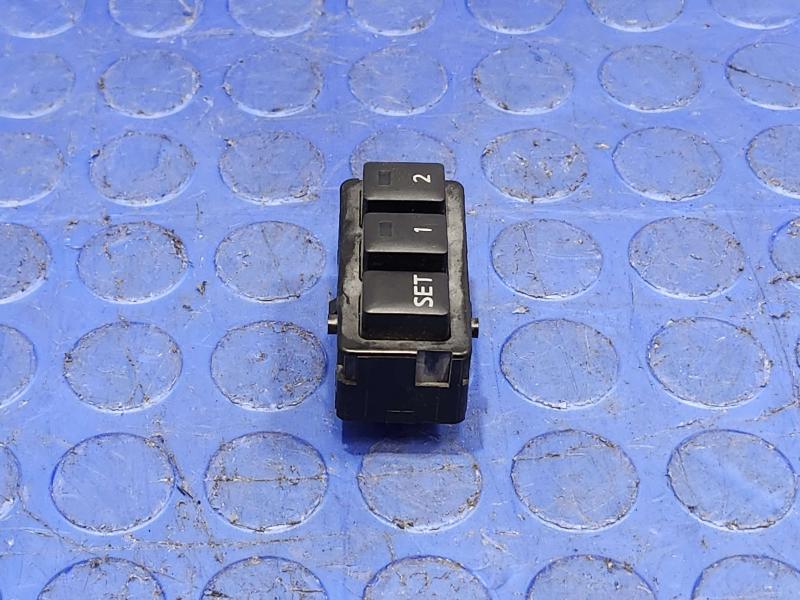 2014 Nissan Maxima Door Switch Front