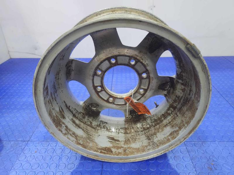 2013 Ford F-350 Super Duty Wheel