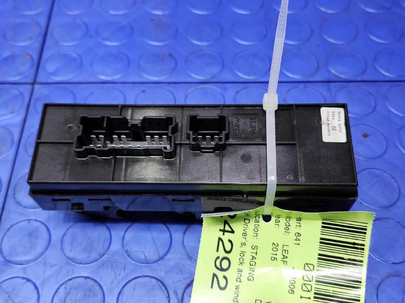 2015 Nissan Leaf Door Switch Front