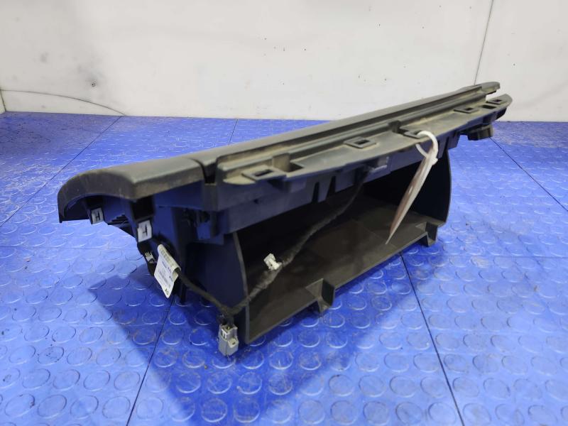 2016 Ford Edge Glove Box