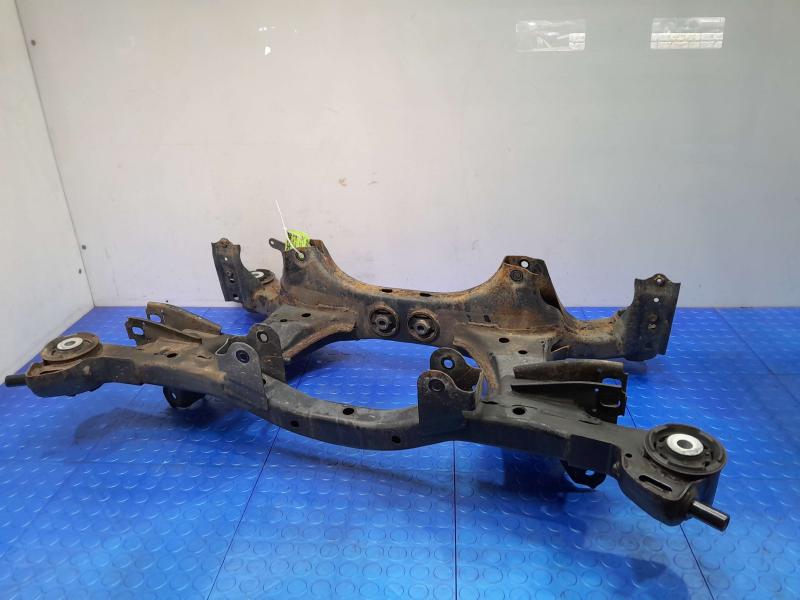 2011 Subaru Forester Crossmember/Cradle/Undercarria