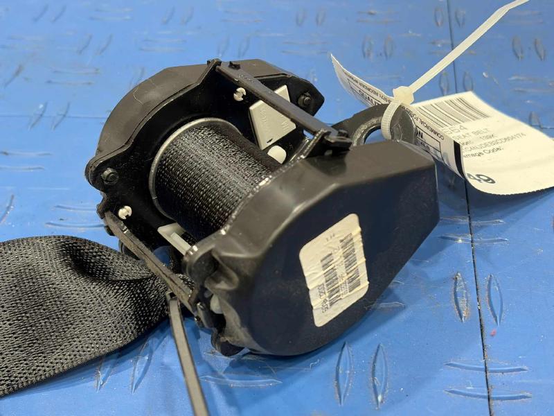2012 Jeep Compass Rear Seat Belt