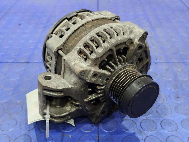 2013 Chrysler 300 Alternator