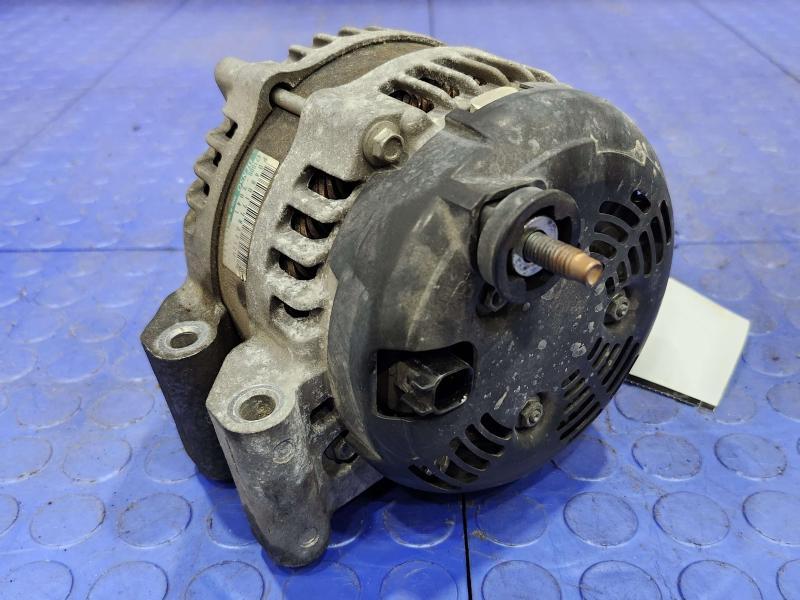 2013 Chrysler 300 Alternator