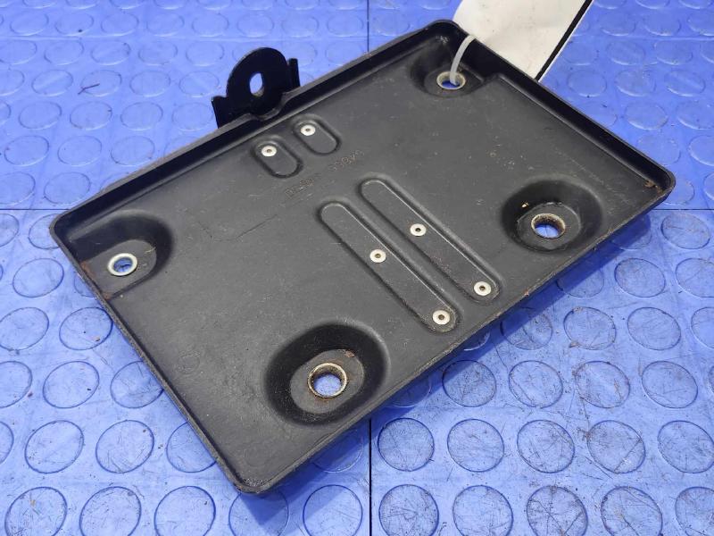 2008 Infiniti G35 Battery Tray