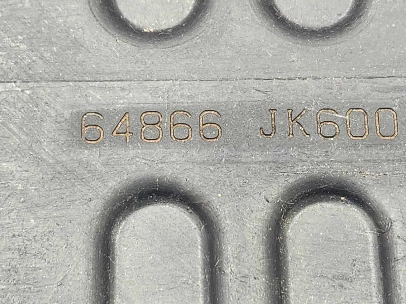 2008 Infiniti G35 Battery Tray