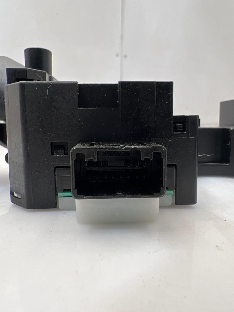 2011 Nissan Juke Combination Switch