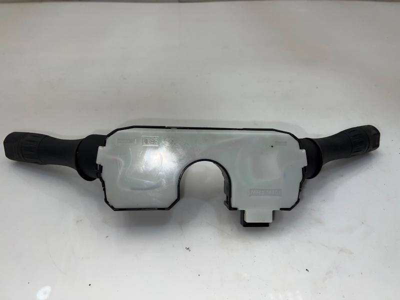 2011 Nissan Juke Combination Switch