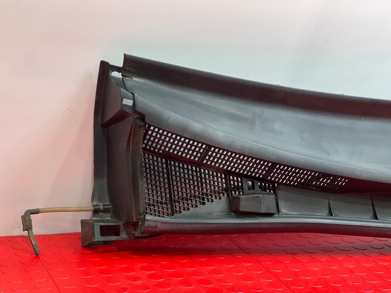 2011-2020 Infiniti QX56 QX80 Cowl Panel Cover Air Inlet Genuine OEM 668621LA0A