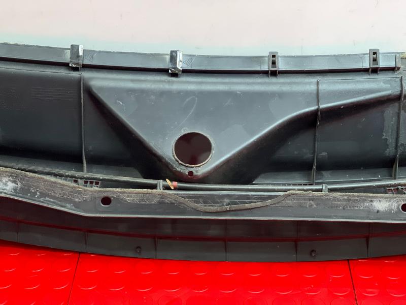 2011-2020 Infiniti QX56 QX80 Cowl Panel Cover Air Inlet Genuine OEM 668621LA0A