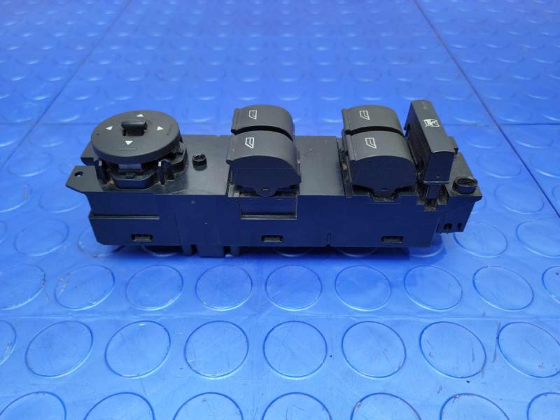 2018 Ford Escape Door Switch Front