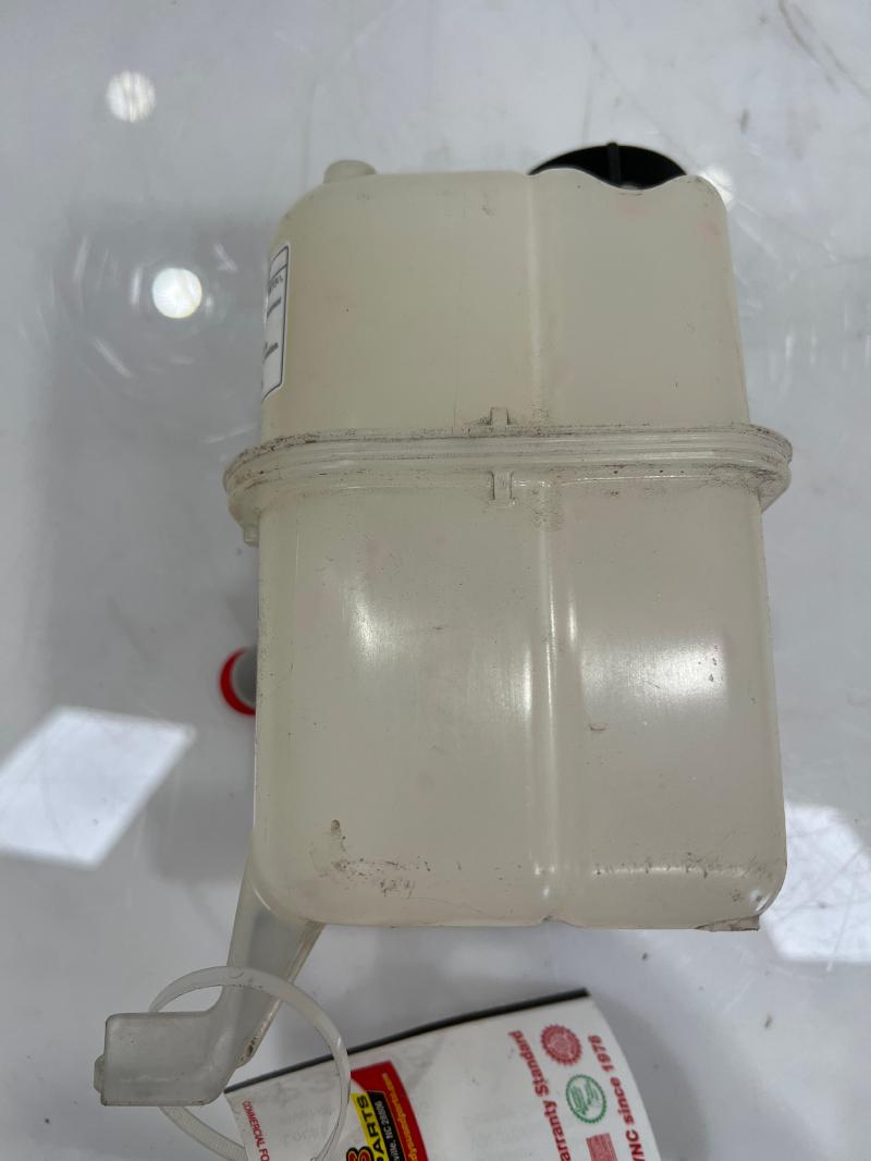 2010 - 2015 Toyota Prius Drive Motor Inverter Coolant Reservoir OEM G92A047011