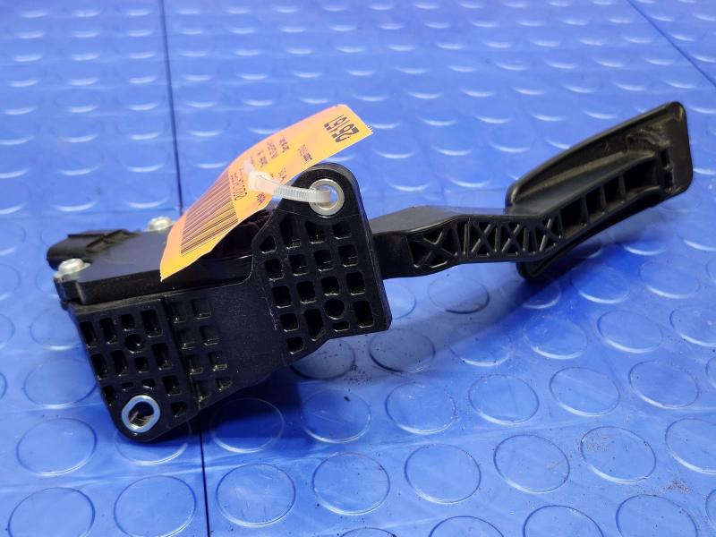 2014-2016 Subaru Forester Accelerator Pedal Assembly Genuine OEM 36010FJ010