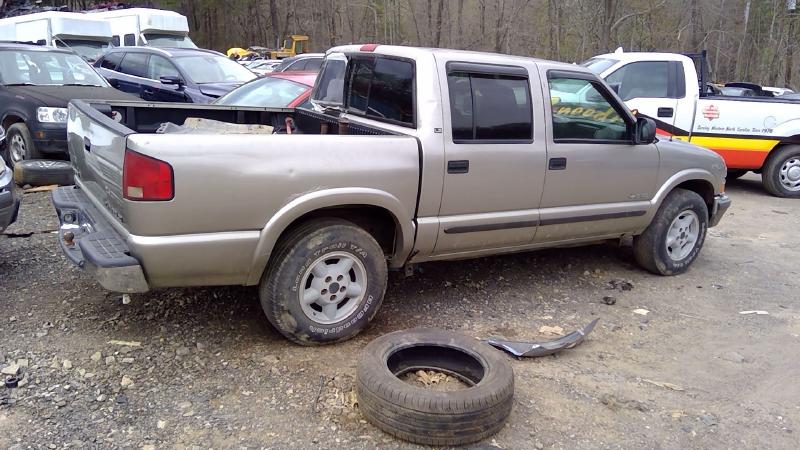 2002 Chevrolet S10 Frame Assembly