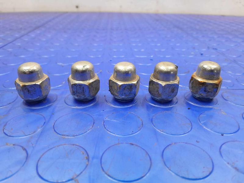 2016 Kia Optima Lug Nuts