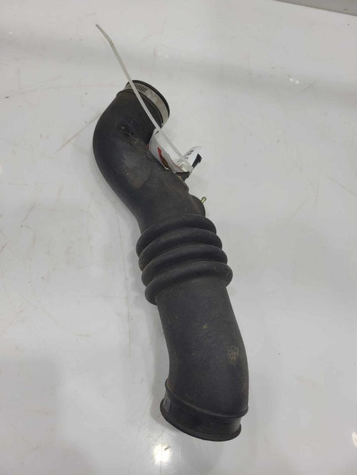 1996 Nissan 300ZX Air Intake Tube/Resonator
