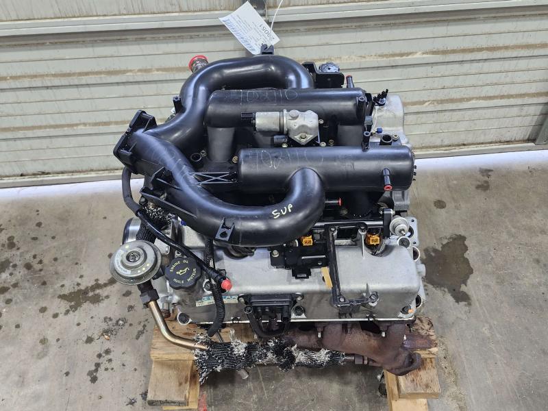 2001 Ford Explorer Engine Assembly/Motor