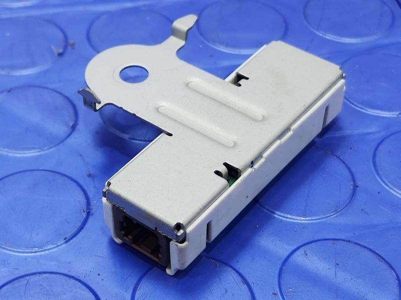 2018-2024 Toyota Camry Antenna Amplifier Module Genuine OEM 86300-06210