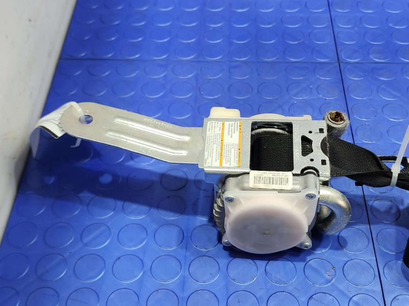 2015 Honda Fit Front Seat Belt