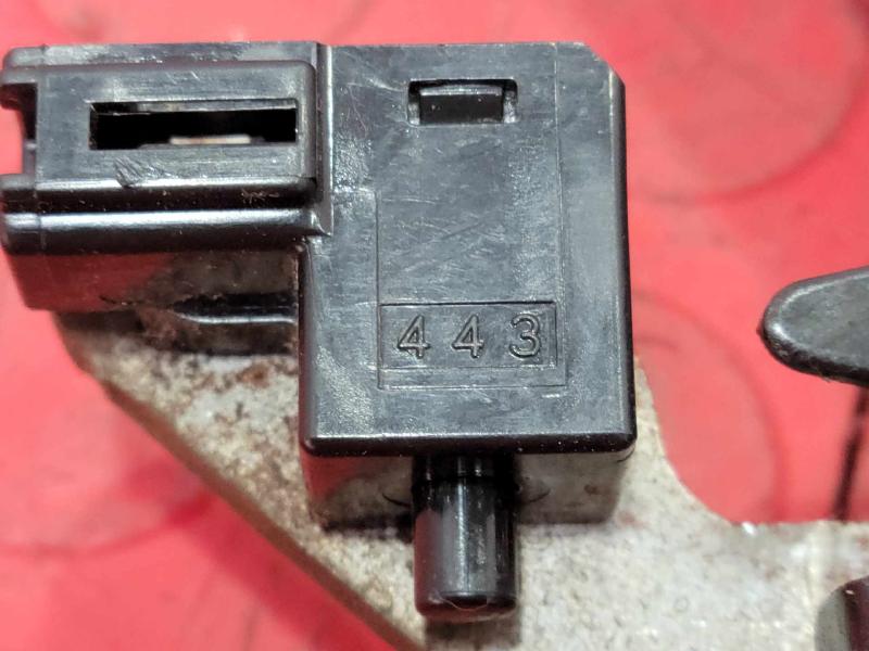 2007-2015 Mazda CX-9 Parking Brake Control Pedal Lever Assembly OEM L20644010E