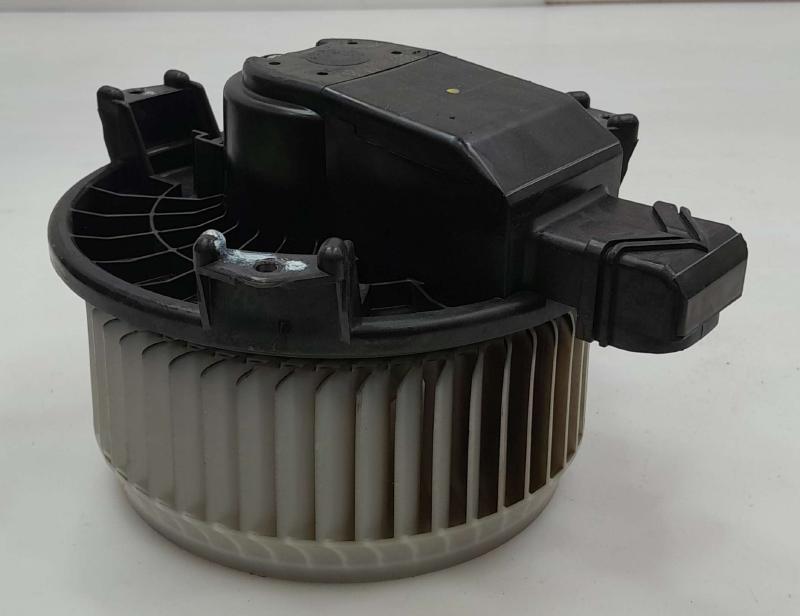 2015 Ford Fusion Blower Motor