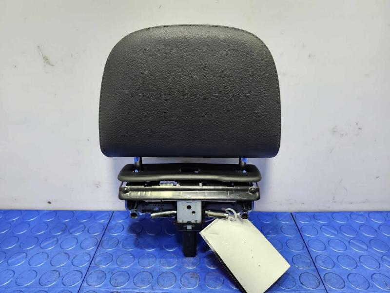 2018 Audi Q7 Headrest