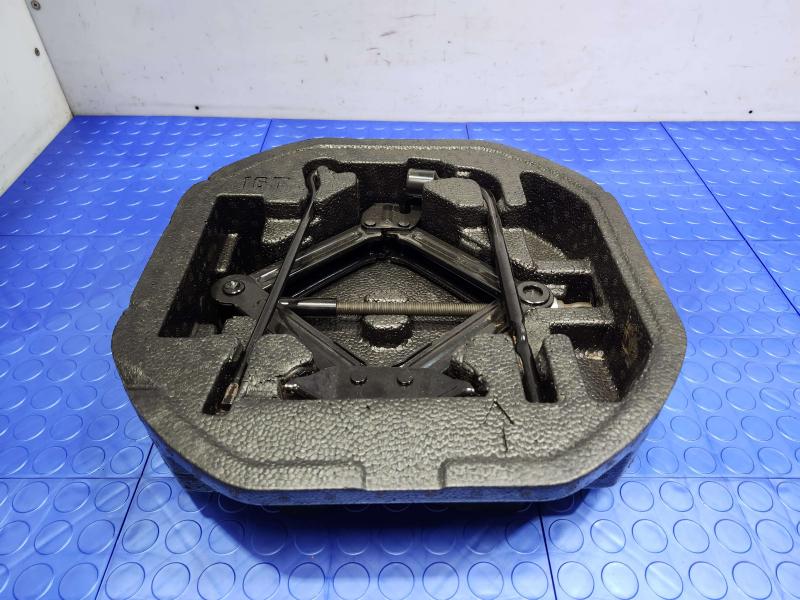 2021 Hyundai Sonata Jack Assembly