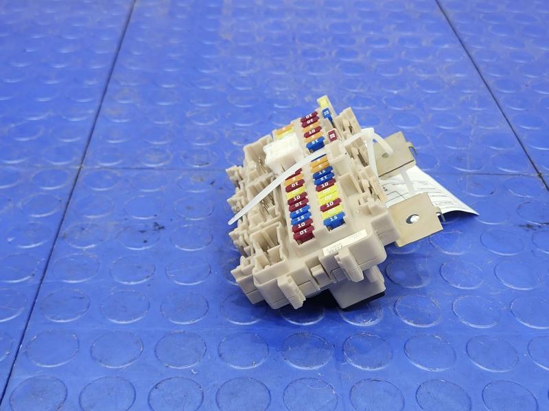 2019 Nissan Titan Cabin Fuse Box