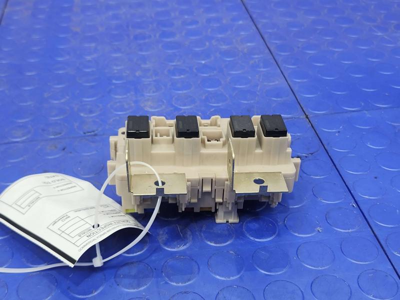 2019 Nissan Titan Cabin Fuse Box