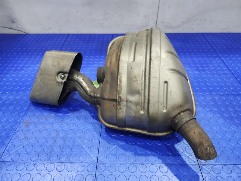 2015 Porsche Panamera Muffler